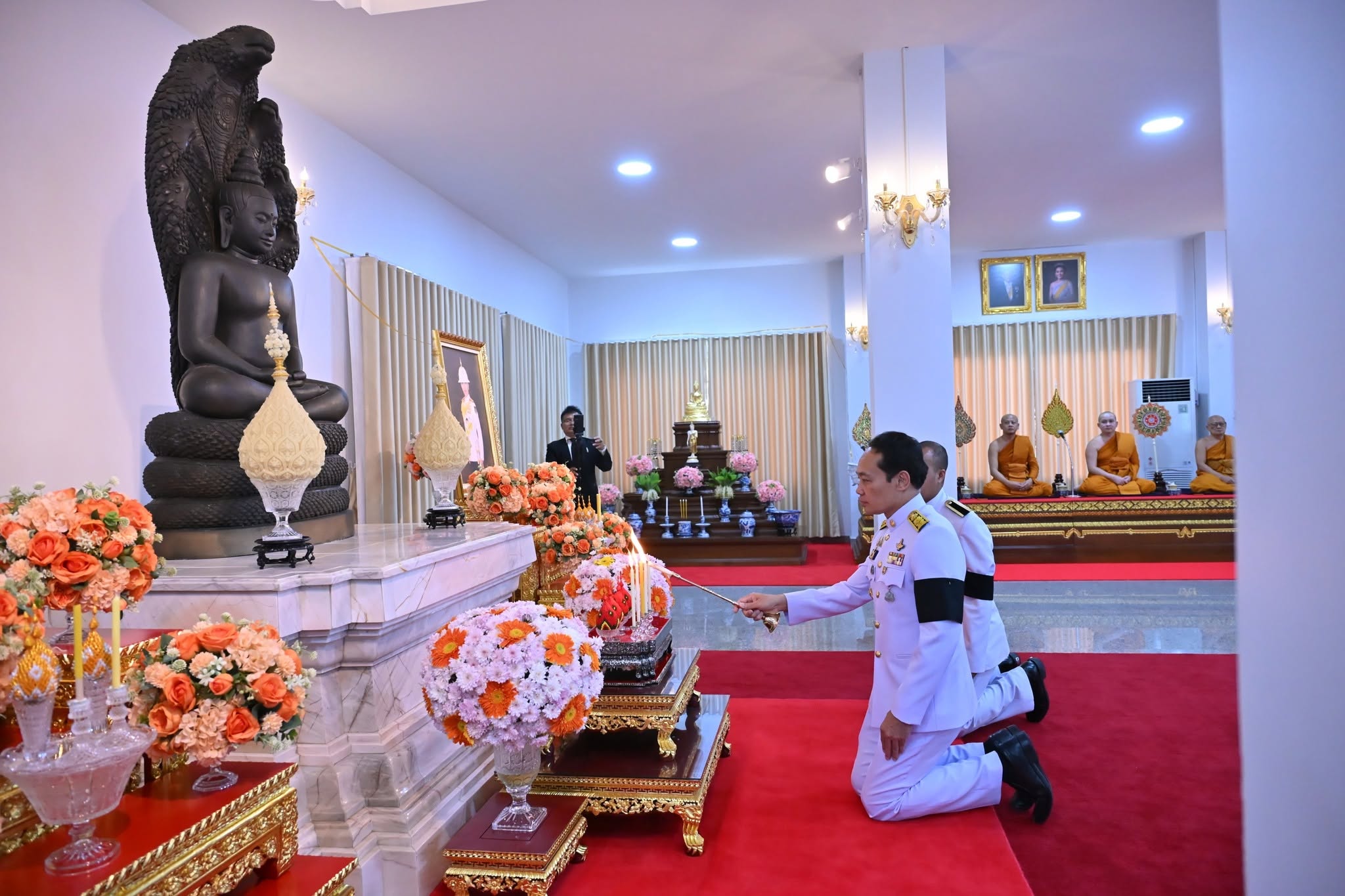 title - ส.ป.ก.นครปฐม เข้าร่วมพิธีบำเพ็ญกุศลทักษิณานุประทาน ปัญญาสมวาร (50 วัน) เพื่ออุทิศถวายพระกุศลแด่ สมเด็จพระเจ้าลูกเธอ เจ้าฟ้าพัชรกิติยาภา นเรนทิราเทพยวดี กรมหลวงราชสาริณีสิริพัชร มหาวัชรราชธิดา